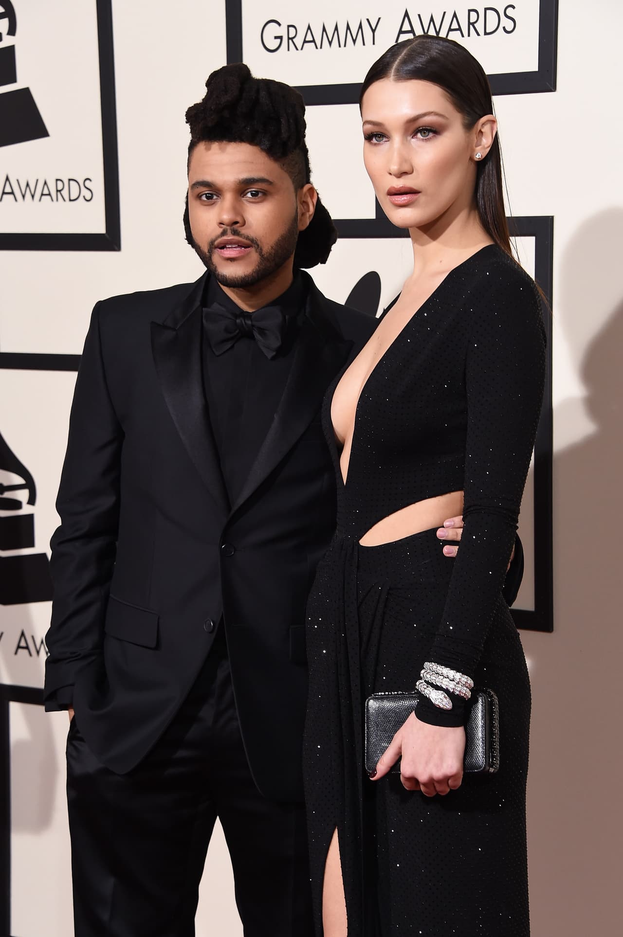 En cuanto a su vida amorosa, The Weeknd tampoco ha pasado desapercibido. Fue pareja de la modelo Bella Hadid durante año y medio, del 2015 a finales del 2016. Él cantó en el evento de Victoria's Secret y fueron vistos durante varios eventos públicos.
