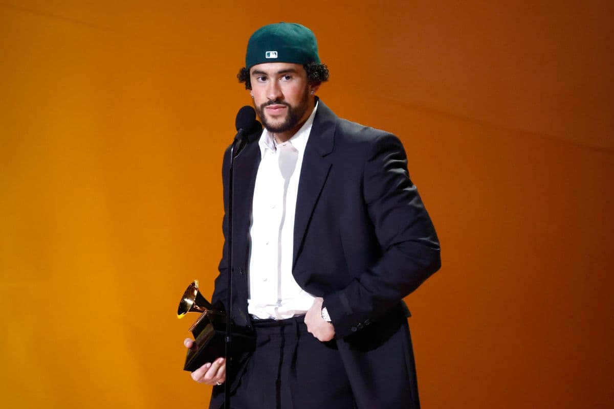 ¿A Bad Bunny le huelen los pies? Fan destapó su 'desagradable' olor