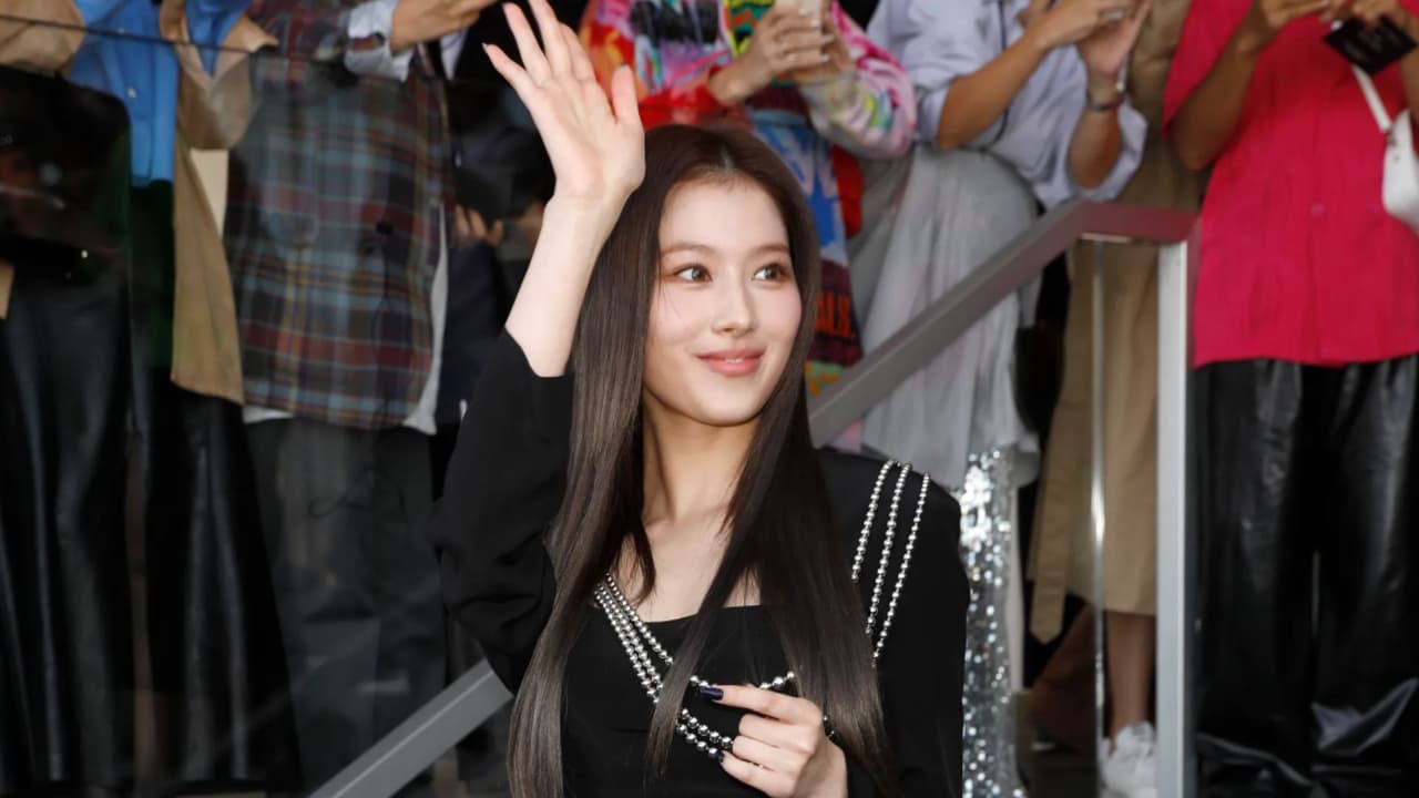 Sana de TWICE desató la locura de sus fans durante su viaje a Milán